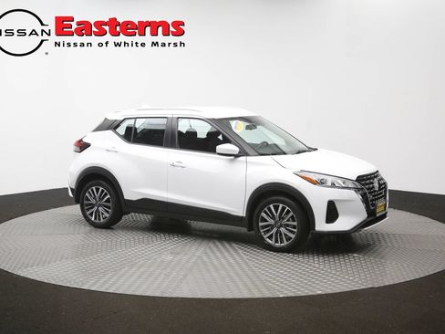 Used 2024 Nissan Kicks SV FWD image 46