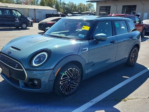 Used 2024 MINI Cooper Clubman S w/ MINI Untold Edition AWD/4WD image 3