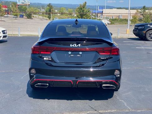 Used 2022 Kia Forte GT w/ GT Technology Package image 8