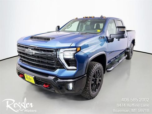 New 2026 Chevrolet Silverado 2500 LT w/ Trail Boss Package AWD/4WD image 1