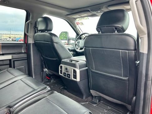 Used 2017 Ford F150 Lariat w/ Equipment Group 502A Luxury AWD/4WD image 17