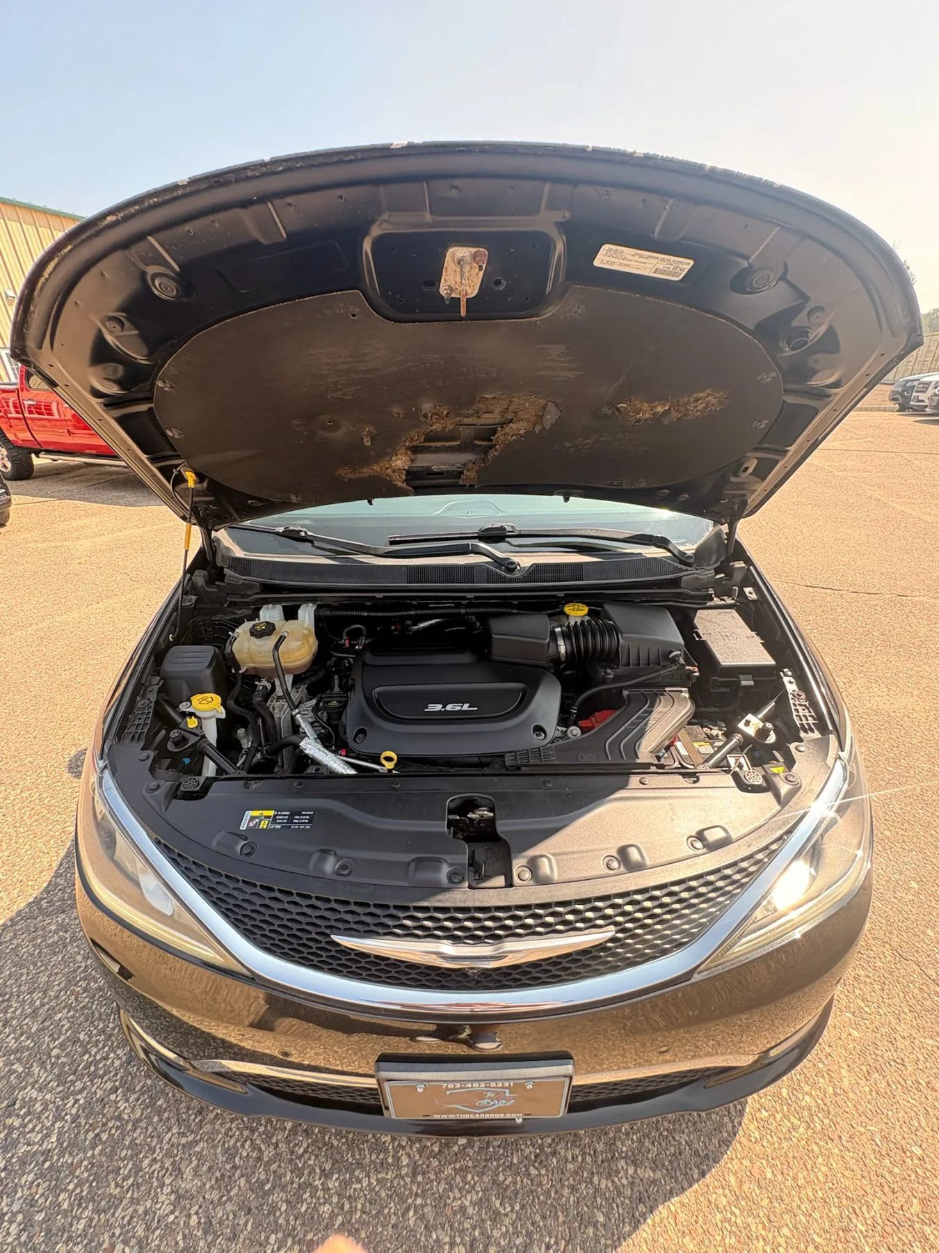 Used 2017 Chrysler Pacifica Limited w/ Advanced Safetytec Group FWD image 52