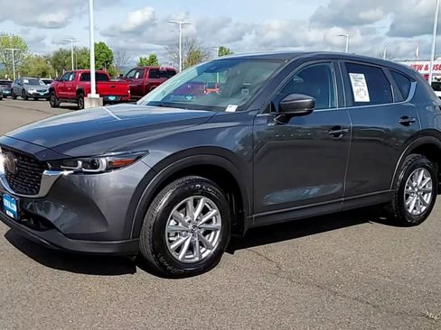 Used 2023 MAZDA CX-5 AWD 2.5 S w/ Select Package image 4