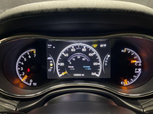 Used 2017 Jeep Grand Cherokee Overland image 13