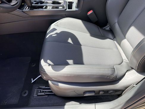 New 2026 Subaru Outback Limited AWD/4WD image 16