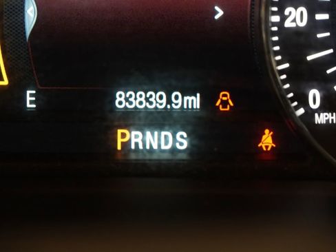 Used 2017 Ford Explorer Platinum image 5