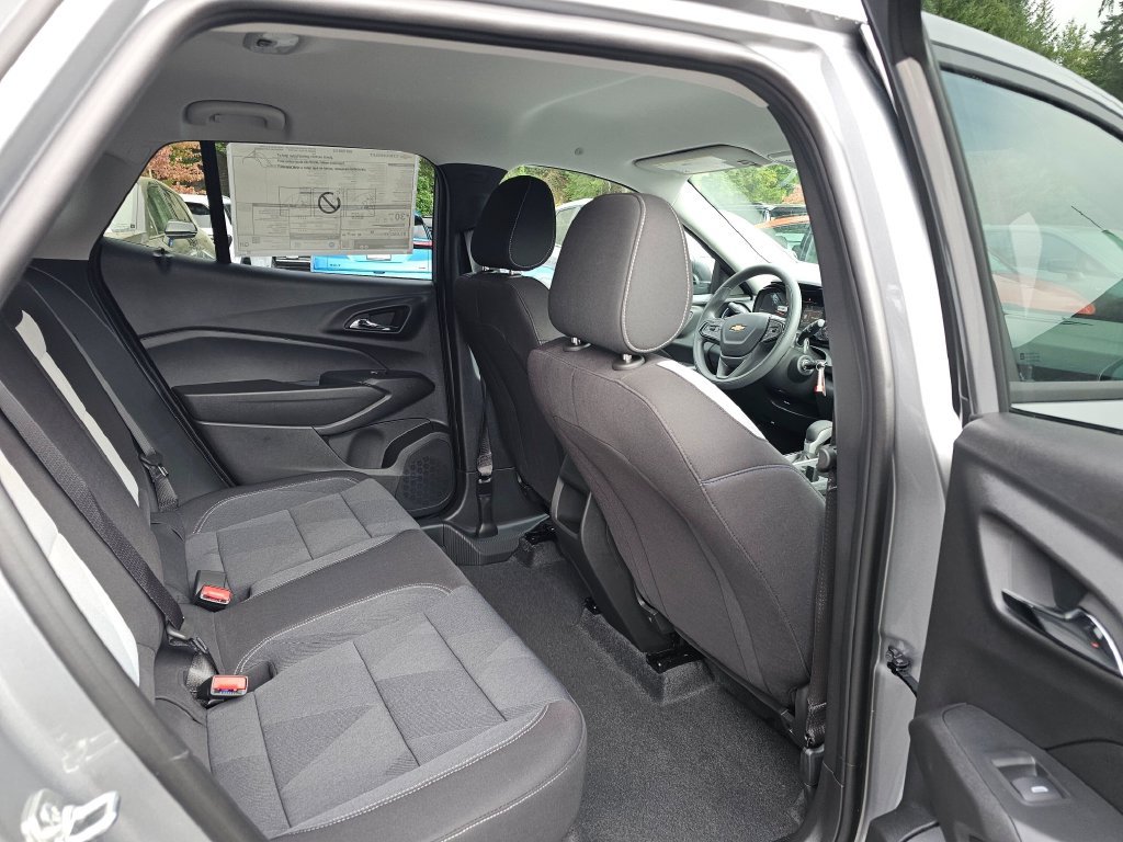 New 2026 Chevrolet Trax LS FWD image 13
