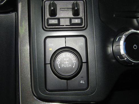 Used 2023 Ford F150 XLT w/ Equipment Group 302A High image 38