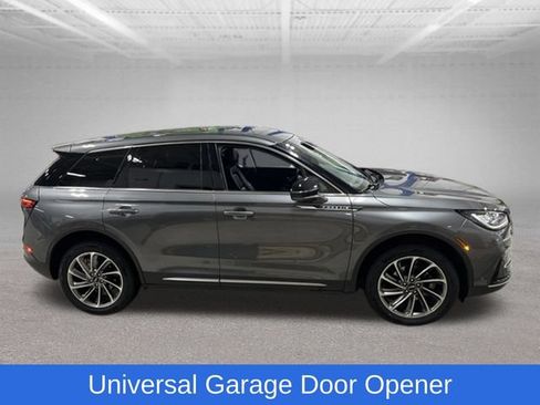 Used 2023 Lincoln Corsair AWD w/ Equipment Group 101A image 11