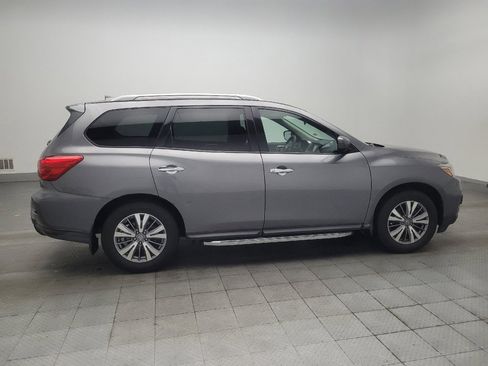 Used 2020 Nissan Pathfinder S FWD image 10