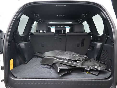 Used 2022 Lexus GX 460 Premium w/ Premium Package AWD/4WD image 26