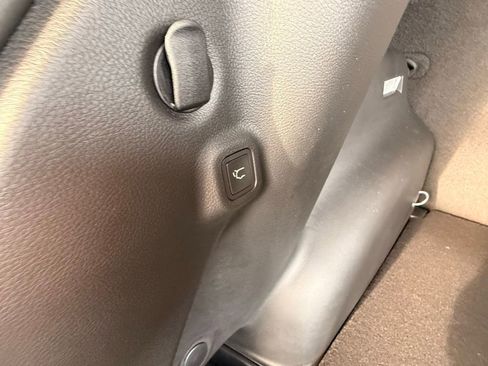 New 2026 Jeep Compass Limited AWD/4WD image 8