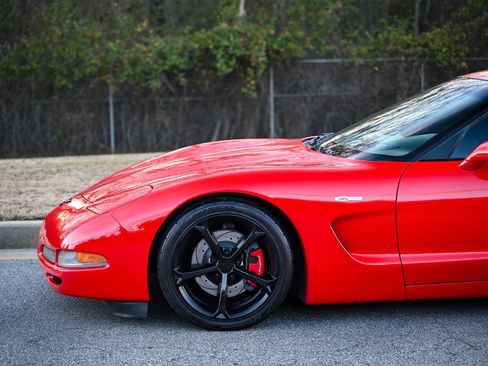 Used 2002 Chevrolet Corvette Z06 w/ Memory Pkg image 7