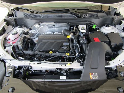 New 2026 Chevrolet Trax ACTIV w/ Driver Confidence Package FWD image 29