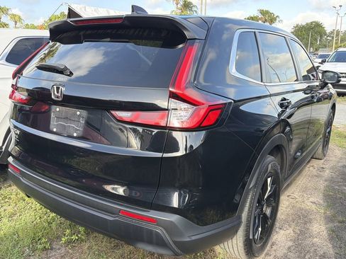 Used 2024 Honda CR-V EX image 9