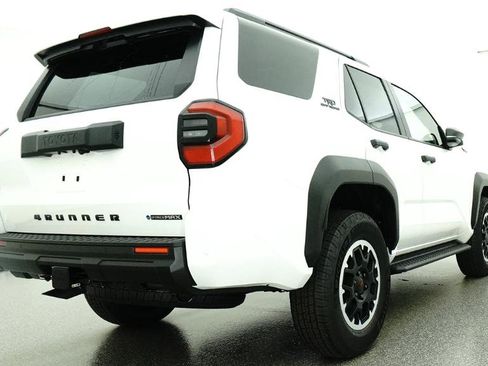 New 2026 Toyota 4Runner 4WD image 27