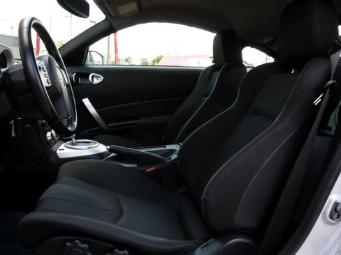 Used 2008 Nissan 350Z Enthusiast image 20