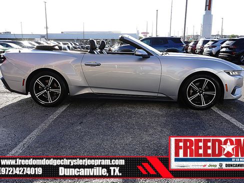 Used 2024 Ford Mustang Premium RWD image 6