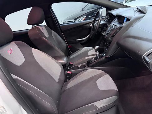 Used 2013 Ford Focus ST image 16