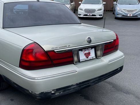 Used 2005 Mercury Grand Marquis GS image 6