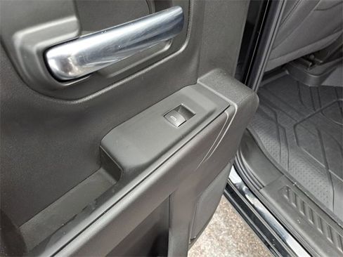 Used 2025 Chevrolet Silverado 1500 Custom image 16