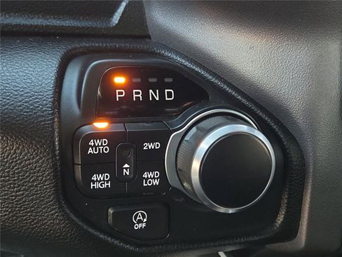 Used 2019 RAM 1500 Big Horn image 6