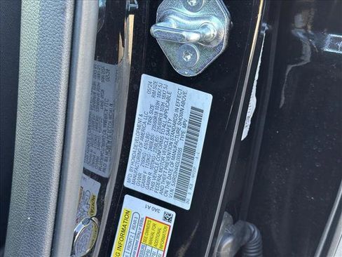 Used 2025 Honda CR-V EX image 30