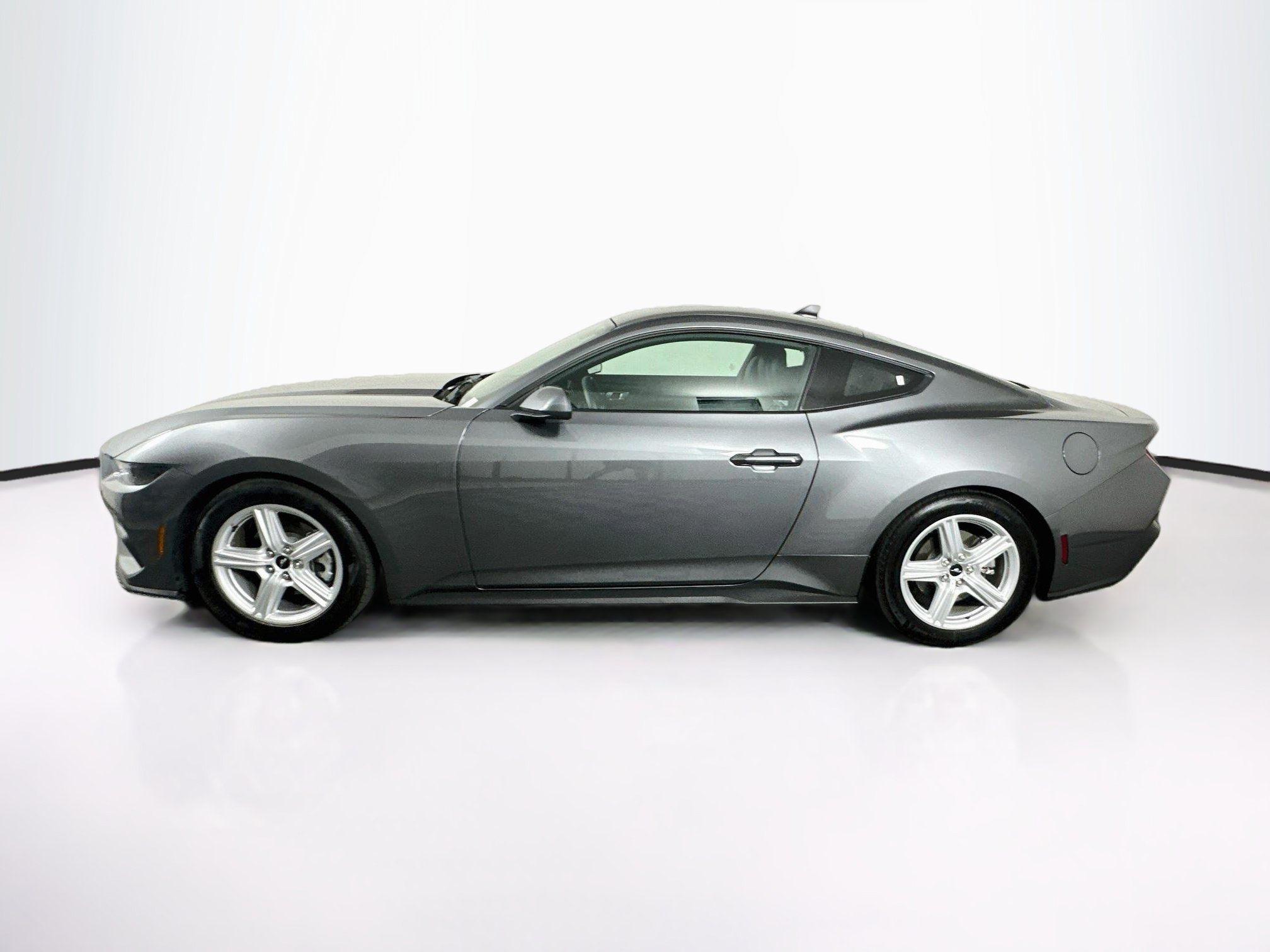Used 2026 Ford Mustang Premium RWD image 4