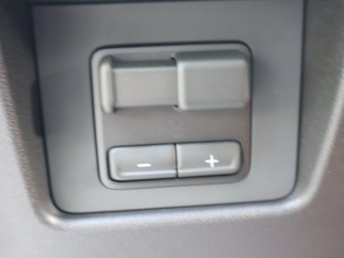 New 2026 GMC Canyon Elevation w/ Convenience Package image 20