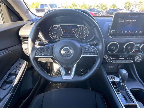 Used 2023 Nissan Sentra SV w/ All-Weather Package FWD image 5