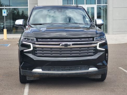 Used 2021 Chevrolet Tahoe Premier AWD/4WD image 2