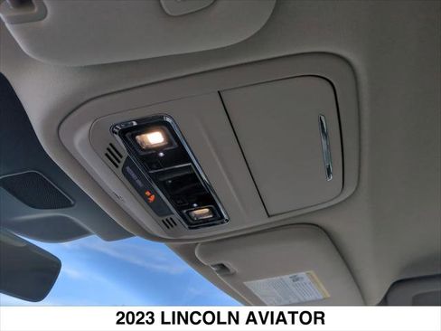 Certified 2023 Lincoln Aviator 2WD w/ Class IV Trailer Tow Package image 25