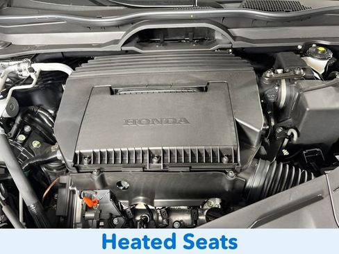 New 2025 Honda Pilot Touring image 14