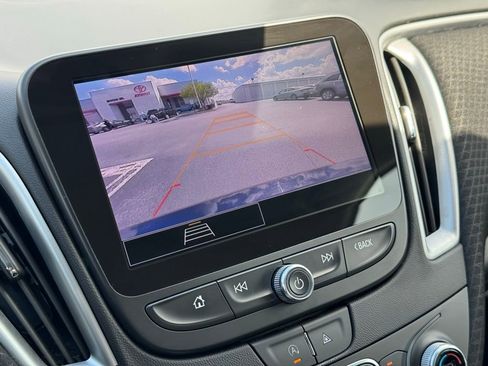 Used 2024 Chevrolet Malibu LT image 28