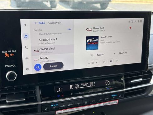 New 2026 Toyota Sienna Limited FWD image 23