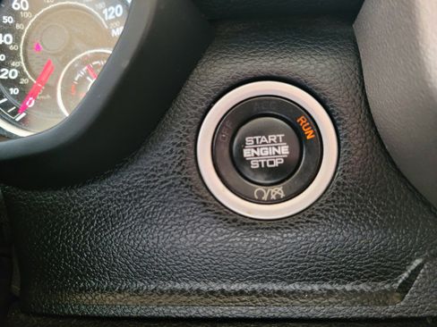 Used 2019 RAM 2500 Laramie image 16