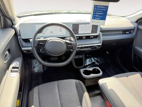 Certified 2024 Hyundai Ioniq 5 SEL RWD image 15