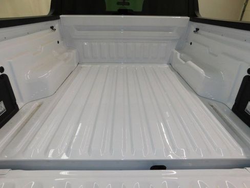 New 2025 Ford Maverick XL w/ 4K Tow Package image 17