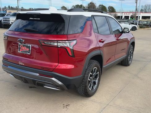 Used 2025 Chevrolet Equinox ACTIV w/ Safety and Technology Package image 9