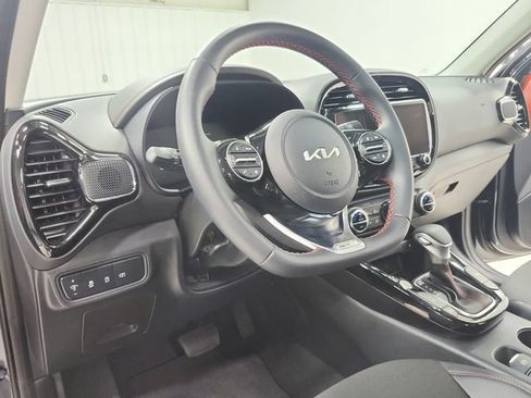 Used 2025 Kia Soul GT-Line w/ GT-Line Technology Package FWD image 19