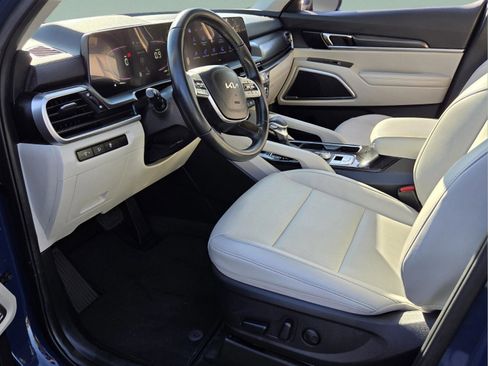 Used 2024 Kia Telluride S FWD image 26