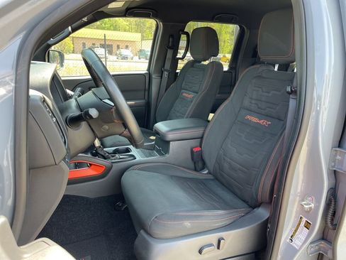 Used 2023 Nissan Frontier PRO-4X w/ Pro Convenience Package AWD/4WD image 20