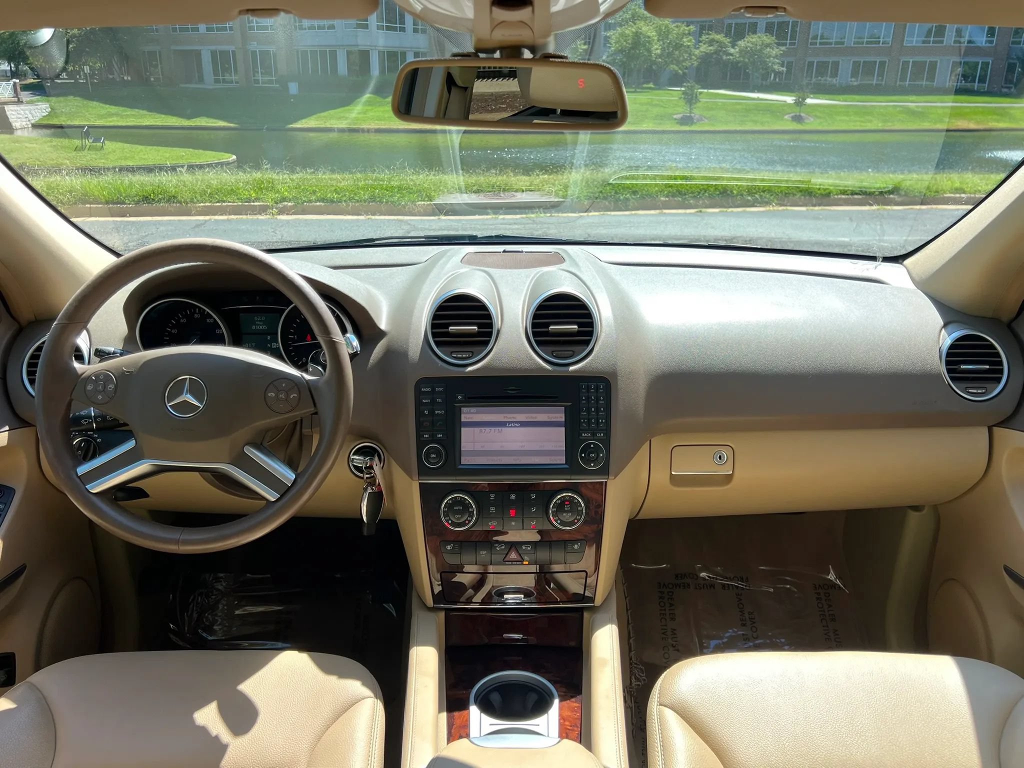 Used 2011 Mercedes-Benz ML 350 BlueTEC 4MATIC image 20