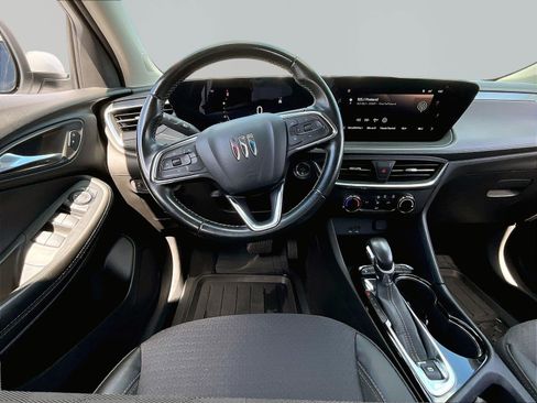 Used 2024 Buick Encore GX Preferred FWD image 8