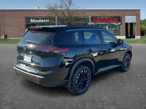 New 2026 Nissan Rogue SV image 4