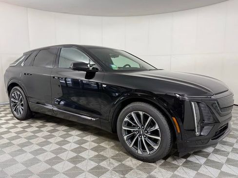 New 2026 Cadillac Lyriq Premium Sport RWD image 12