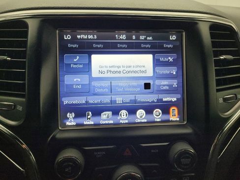 Used 2017 Jeep Grand Cherokee Trailhawk w/ Jeep Active Safety Group AWD/4WD image 25