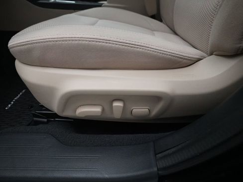 Used 2019 Subaru Outback 2.5i Premium AWD/4WD image 30
