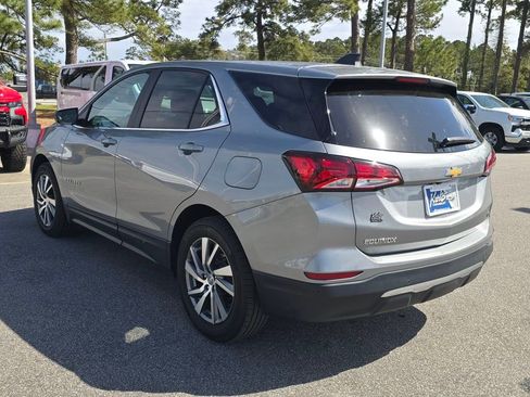 Used 2024 Chevrolet Equinox LT FWD image 3