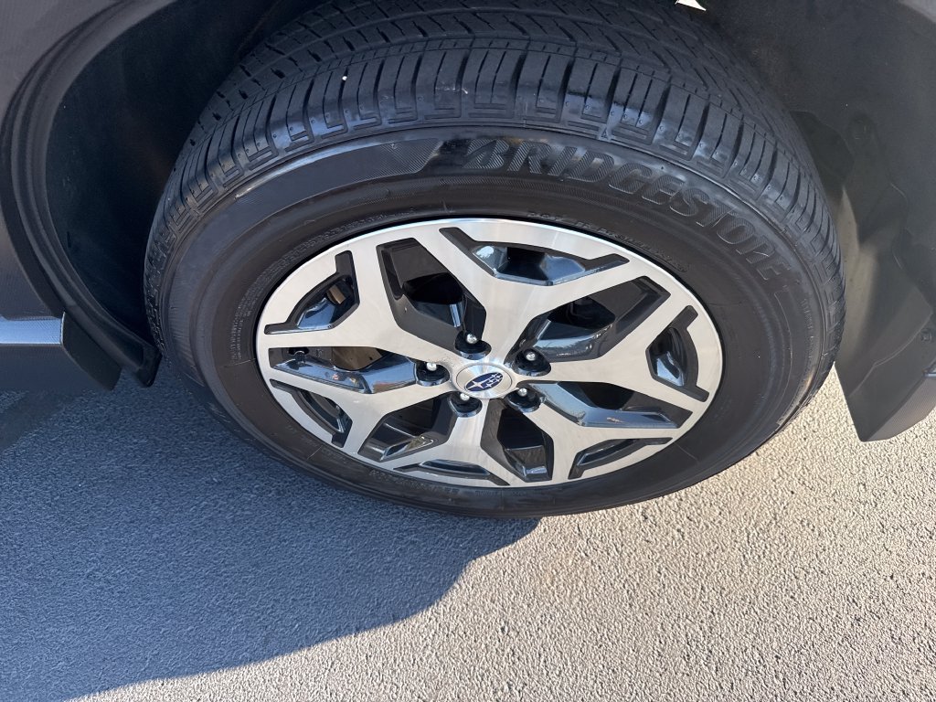 Used 2019 Subaru Forester Premium AWD/4WD image 38